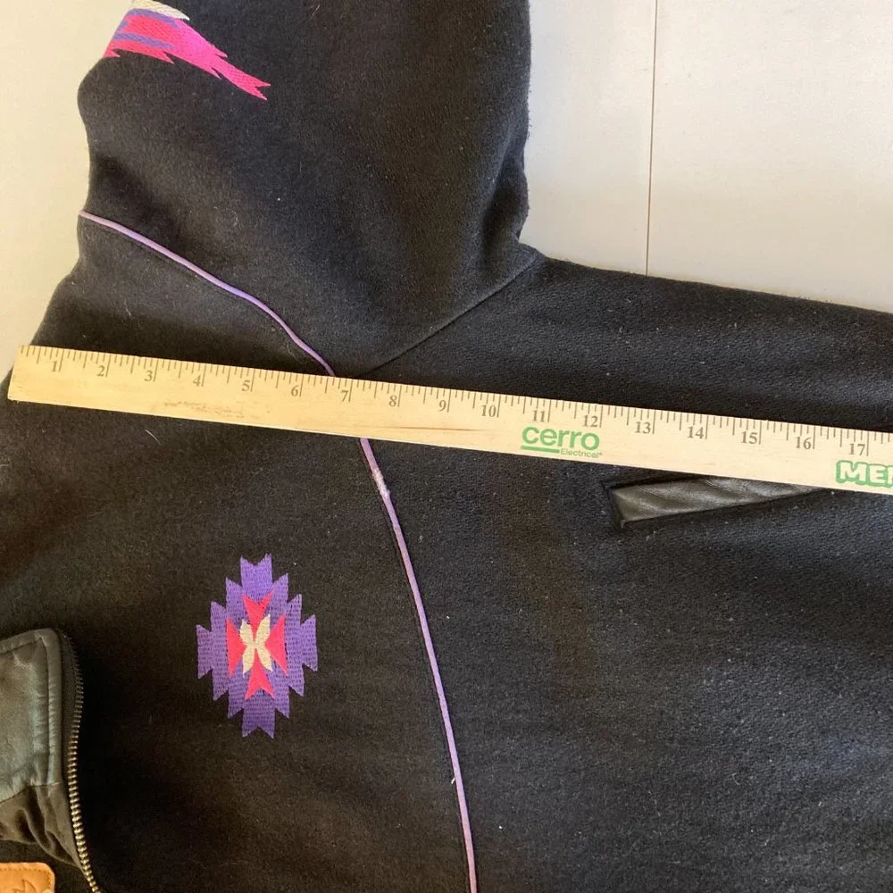 Black Wool Leather Bomber Vtg Jacket Southwest Graphic made in Canada - Picture 15 of 16